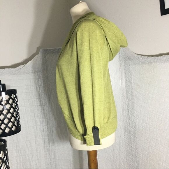Cabi
Green Hooded Cardigan Style #282 Size Small - Picture 4 of 13